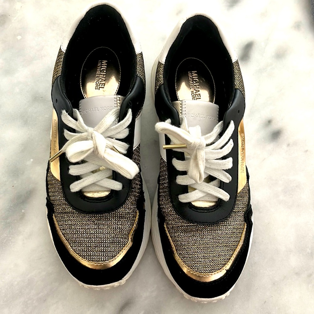 Mk Michael Kors gold/black sneakers